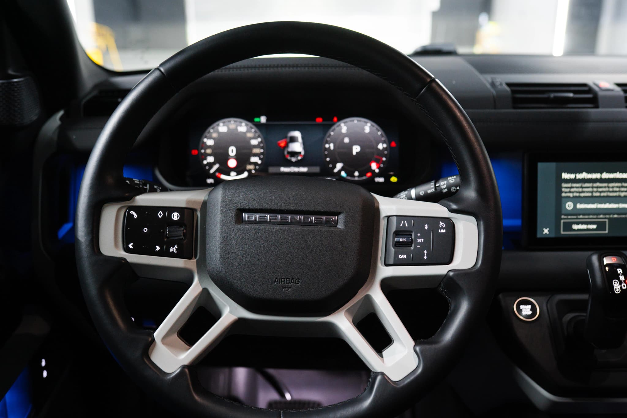 Land Rover Defender 110