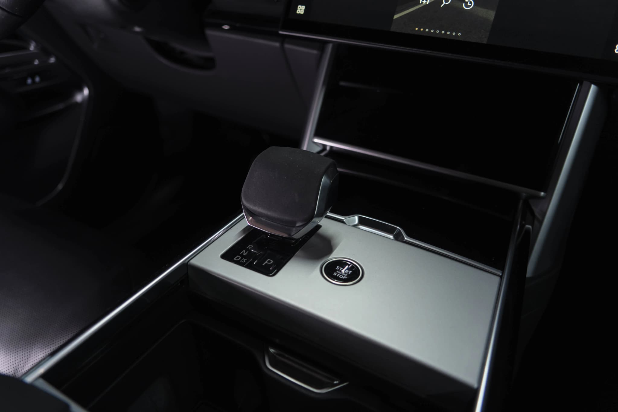 Range Rover L460