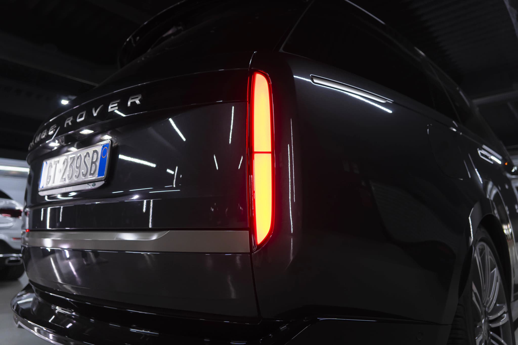 Range Rover L460