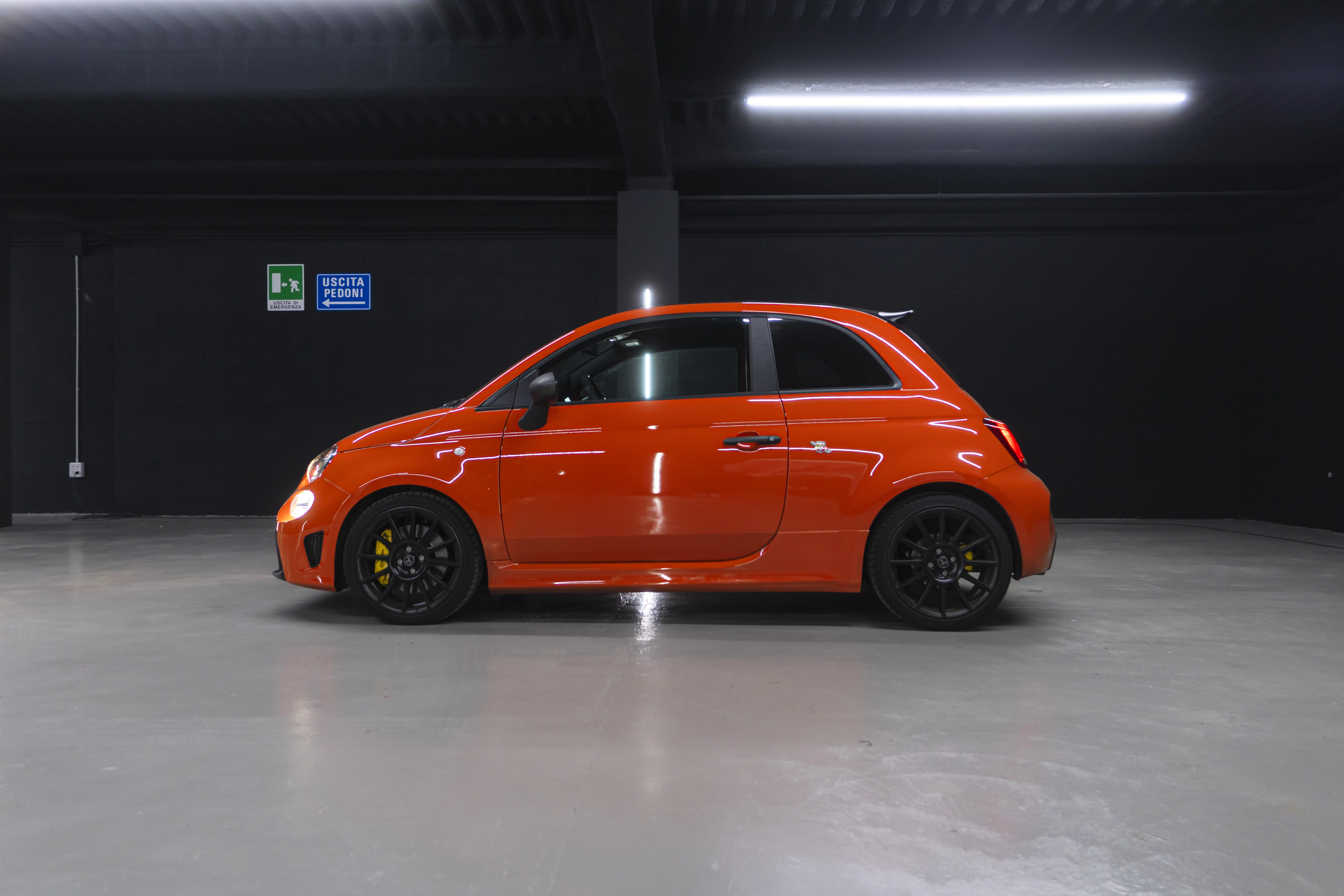 Abarth 695 Competizione