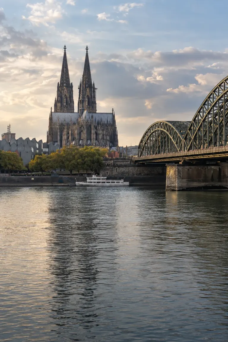 Luxury car rental in Cologne