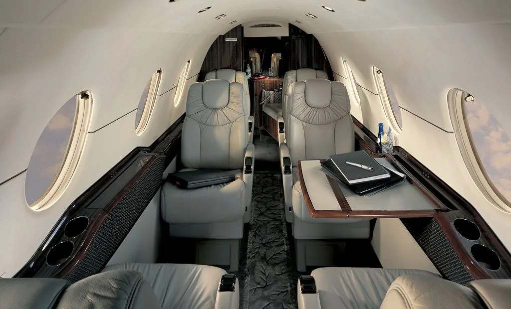 Hawker 400XP – Gli interni