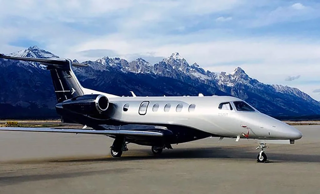 Embraer Phenom 300