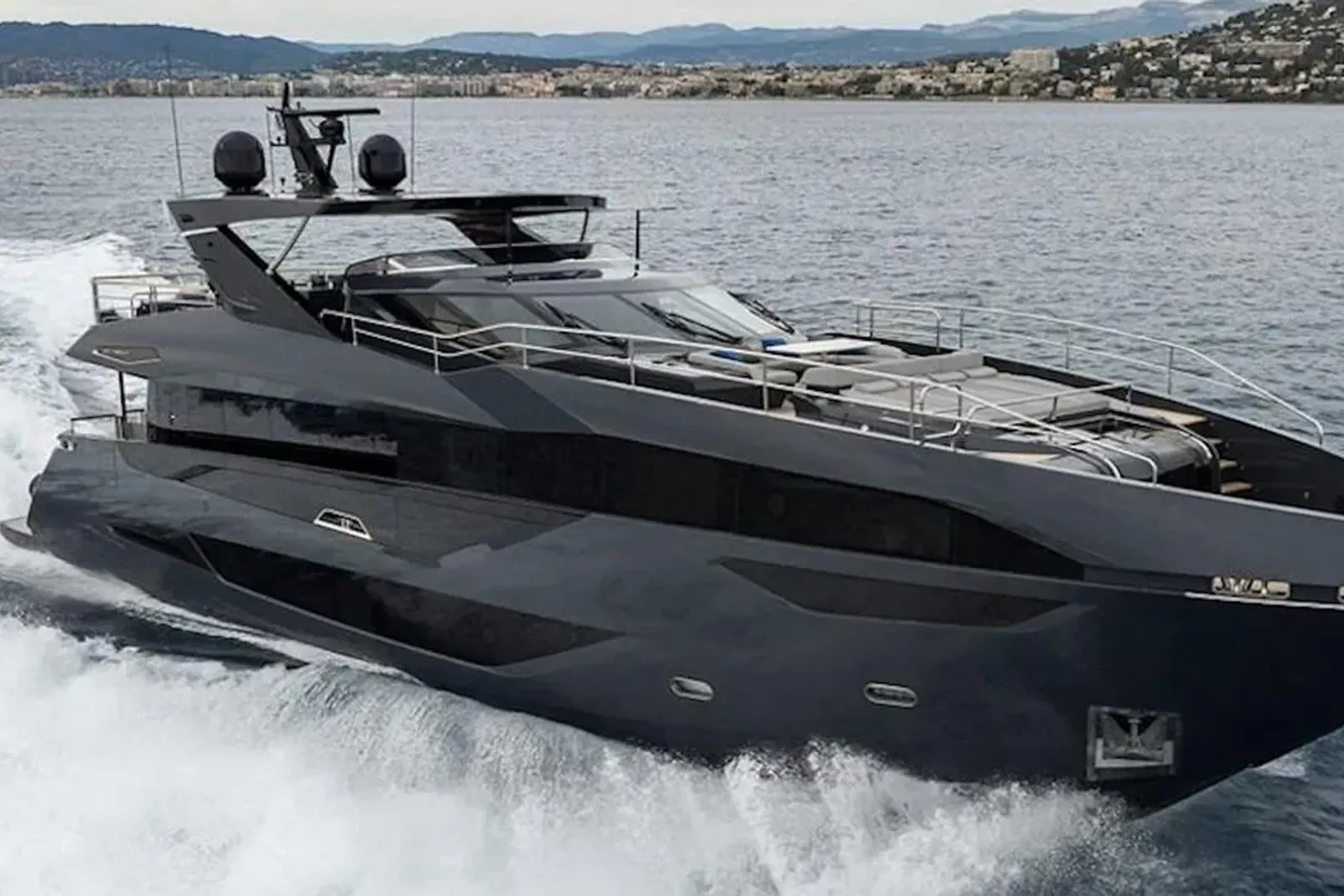 Noleggio Sunseeker 88 Yacht Costa Smeralda