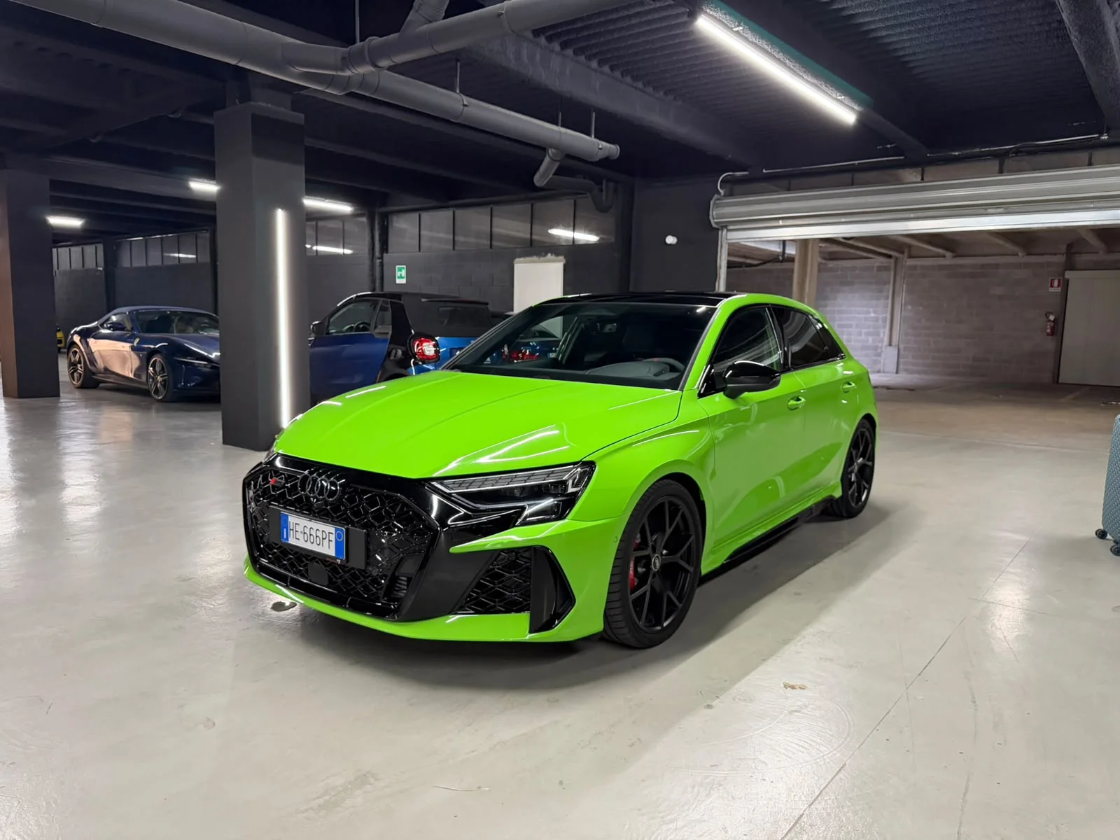 Noleggio Audi RS3 Sportback 2025 Verde Kyalami a Bilbao | Rial Rent